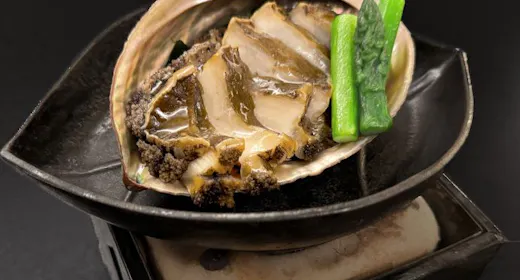【特別懐石】旬の「鮑」と共に季節の懐石料理を味わうプラン