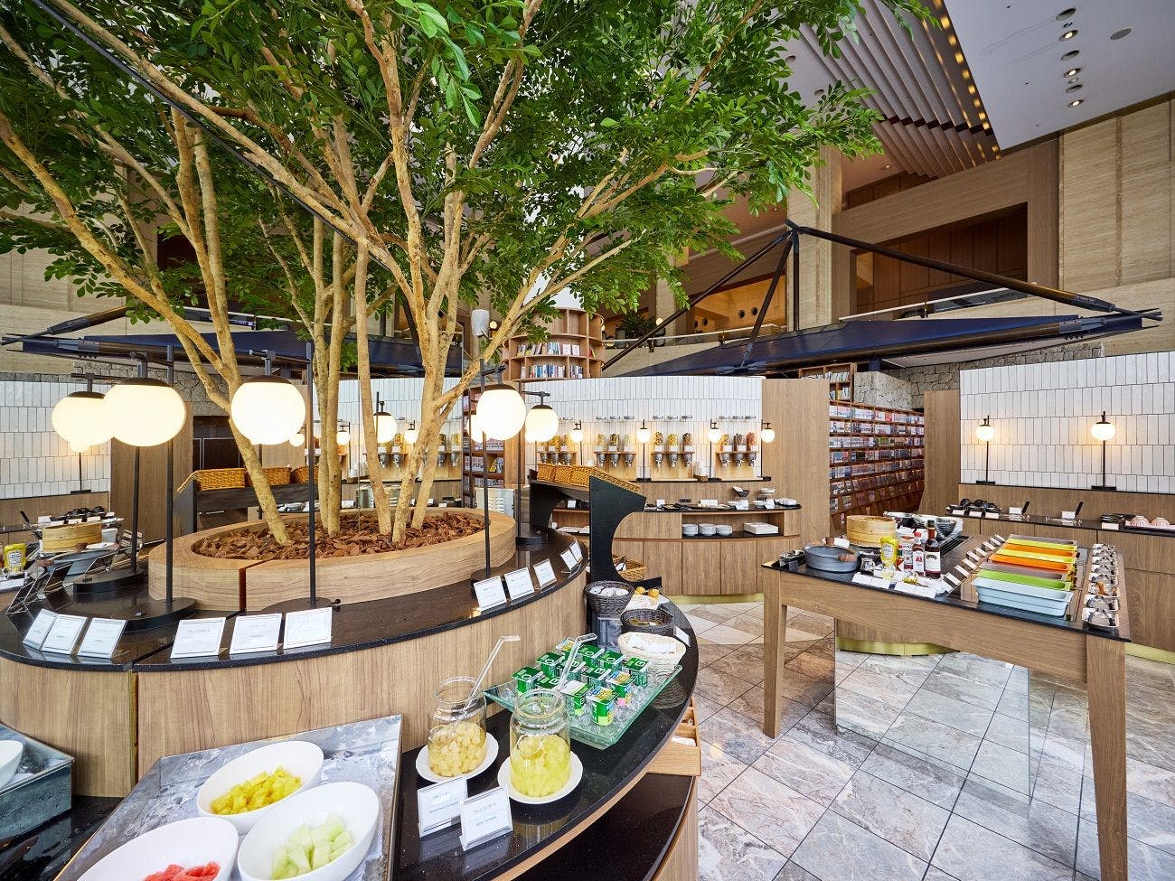 朝食ブッフェ台