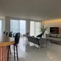 ロビーカウンター