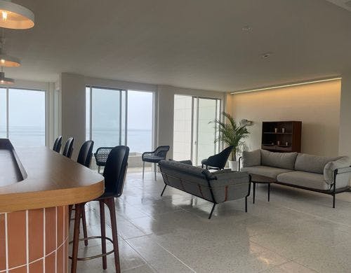 ロビーカウンター