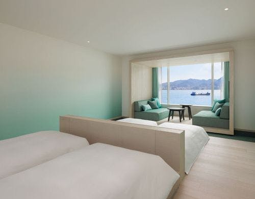 デラックスフォース