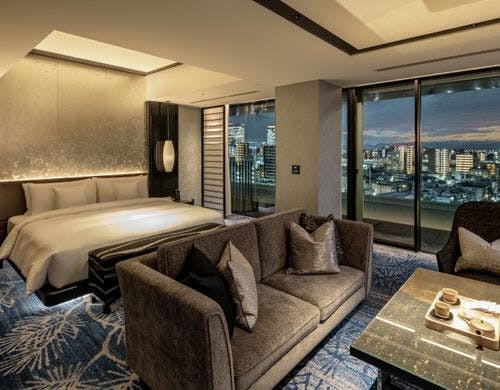 温泉ラグジュアリー シティビュー キング