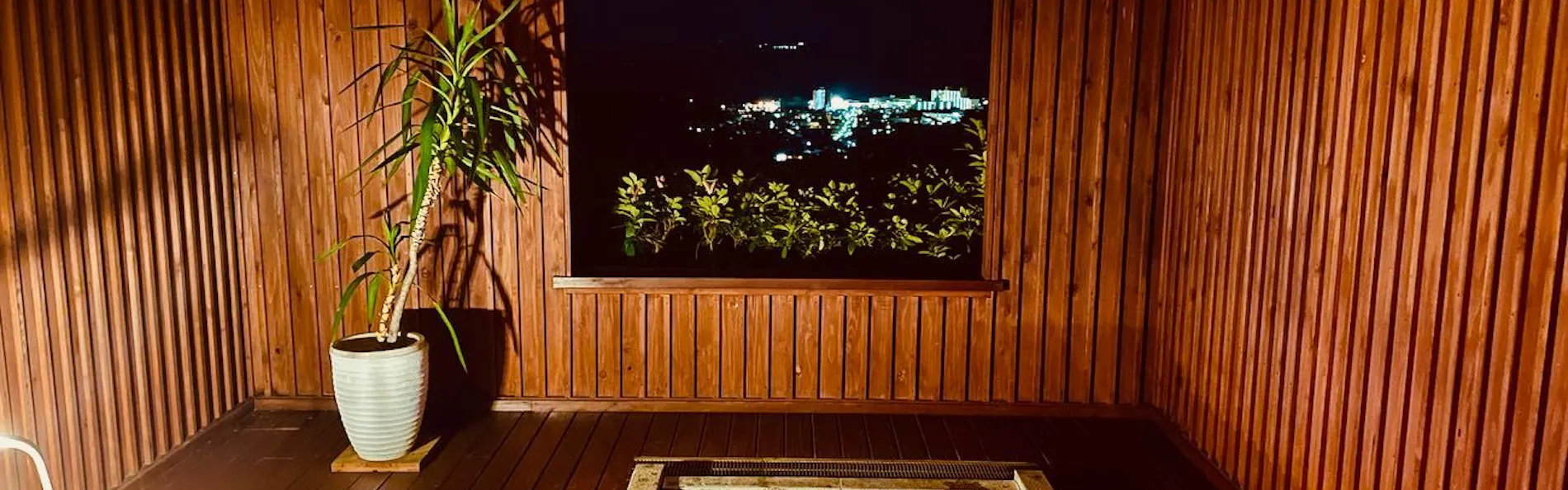 島、海、望むみかんの丘の貸切湯 ボンファム