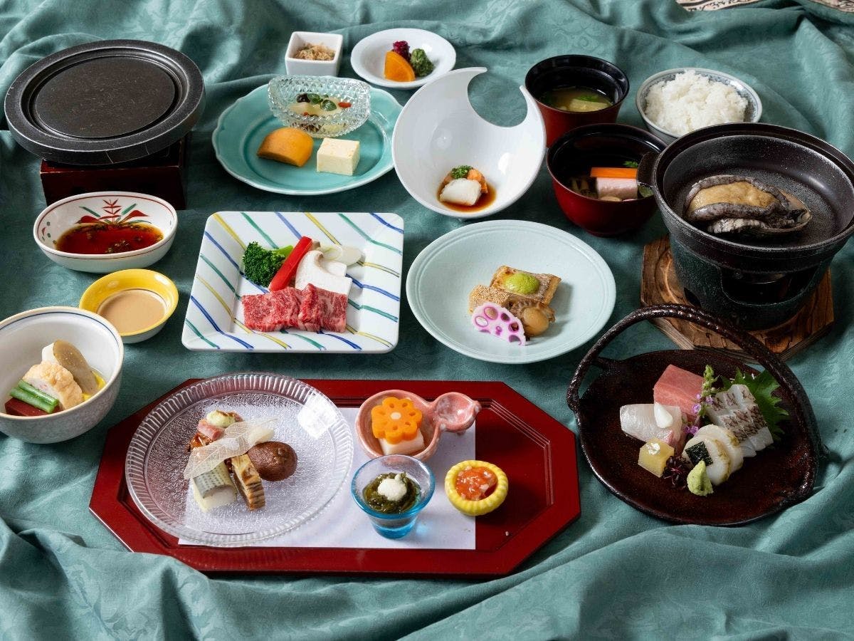 未使用 有田焼 古伊万里 小丼5個　レストラン　料亭　懐石料理 アウトレット】 蓋物 古伊万里花絵 n40上 | 和食器通販 有田焼 山忠