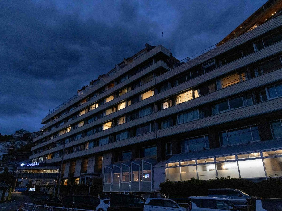Izu-san Onsen Hotel New Sagamiya