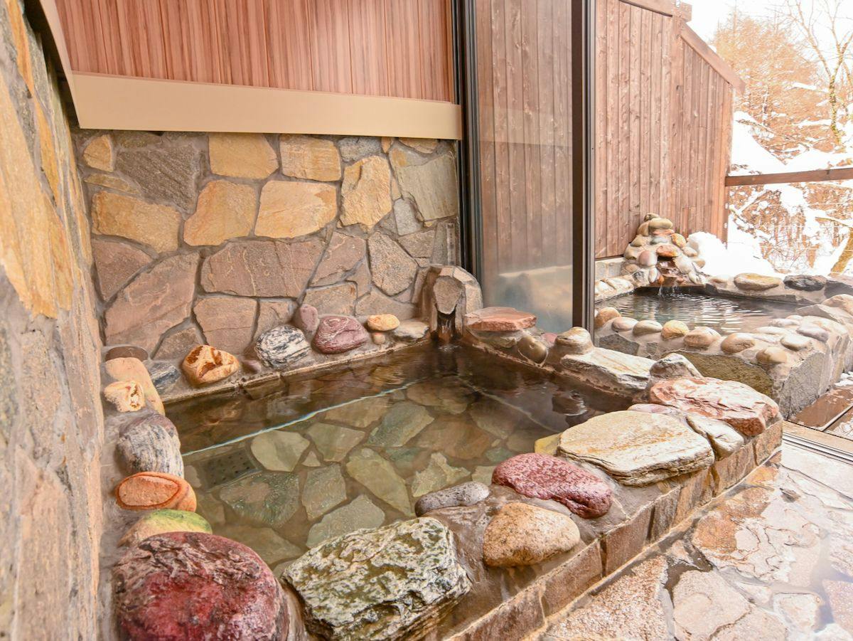 Lake Side Inn Beehive