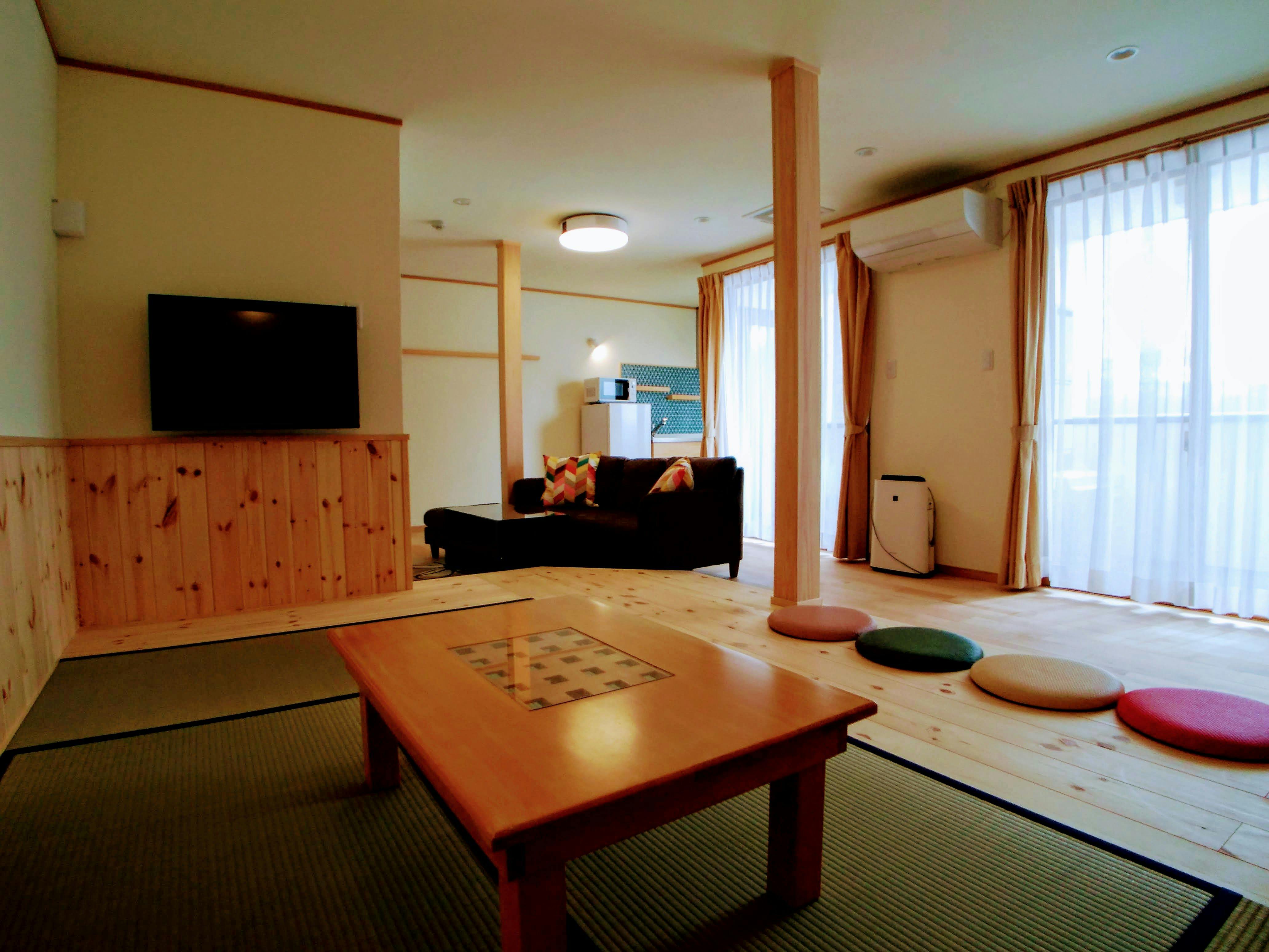 Ｌａｋｅ　ｓｉｄｅ　ｉｎｎ　Ｂｅｅｈｉｖｅ（びーはいぶ）
