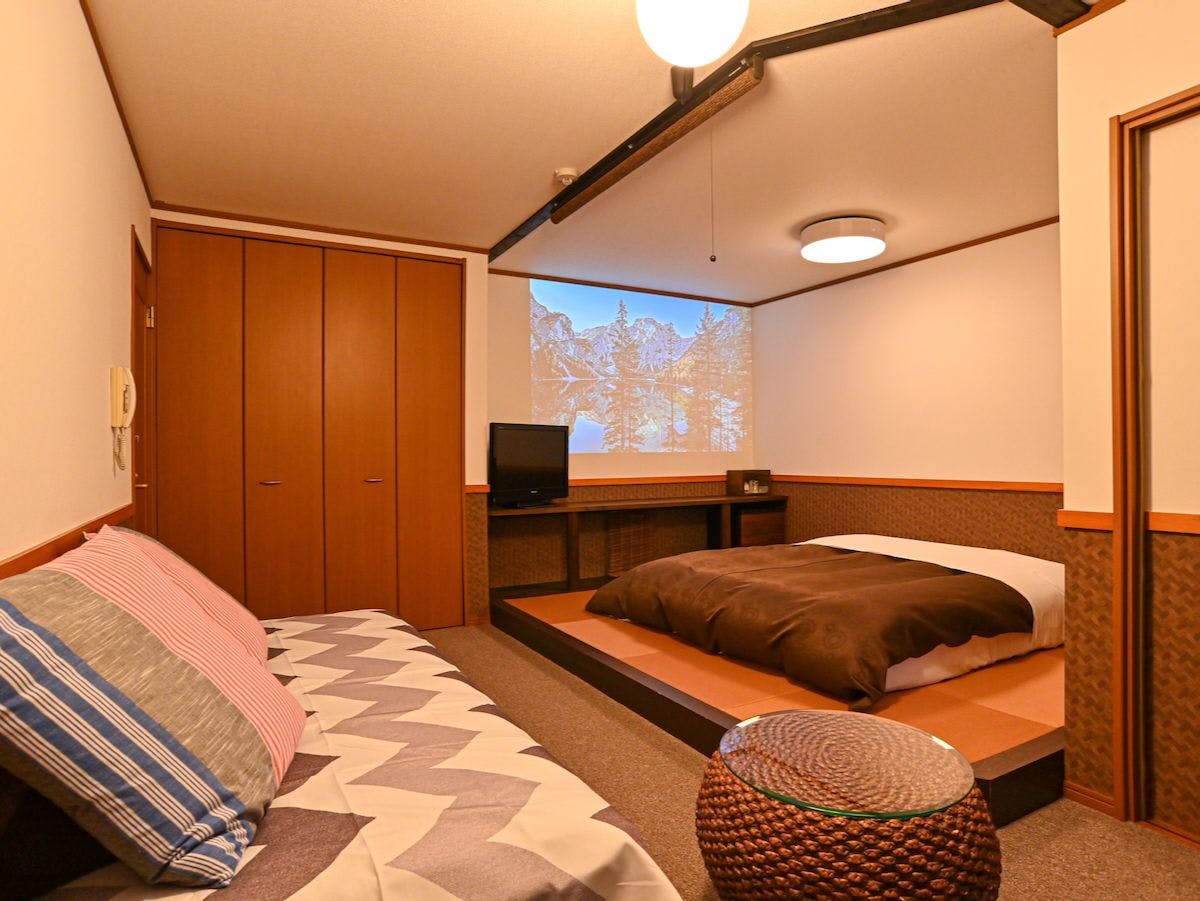 Ｌａｋｅ　ｓｉｄｅ　ｉｎｎ　Ｂｅｅｈｉｖｅ（びーはいぶ）