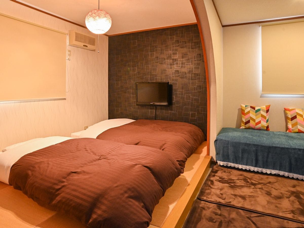 Ｌａｋｅ　ｓｉｄｅ　ｉｎｎ　Ｂｅｅｈｉｖｅ（びーはいぶ）