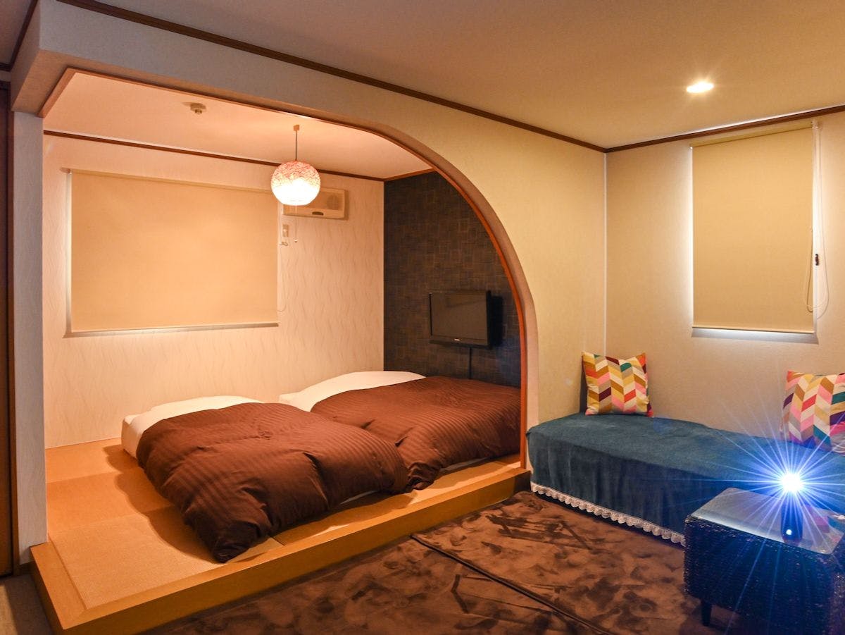 Ｌａｋｅ　ｓｉｄｅ　ｉｎｎ　Ｂｅｅｈｉｖｅ（びーはいぶ）