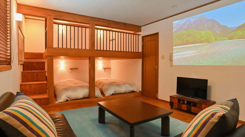 Lake Side Inn Beehive