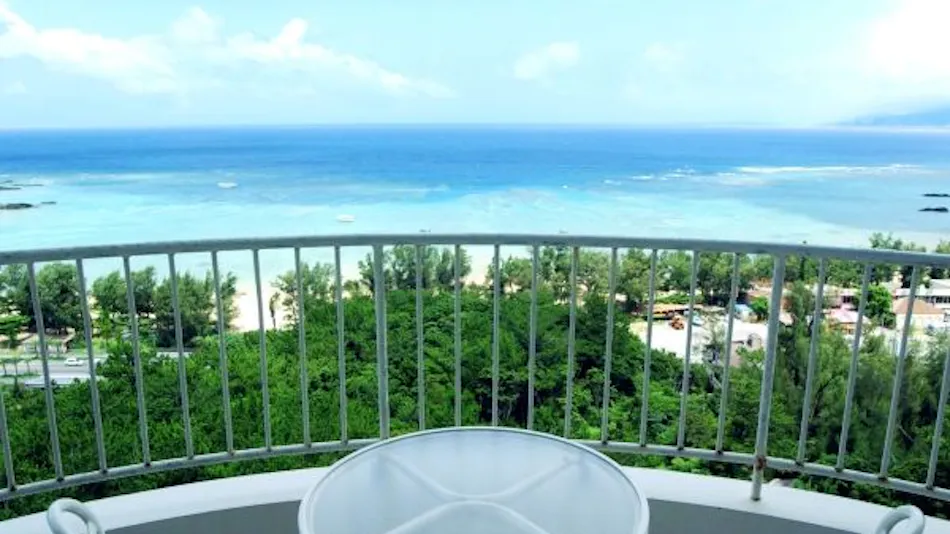 Okinawa Kariyushi Beach Resort Ocean Spa