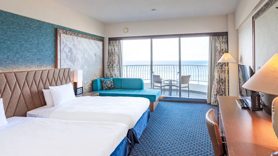 Okinawa Kariyushi Beach Resort Ocean Spa