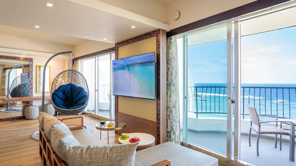 Okinawa Kariyushi Beach Resort Ocean Spa