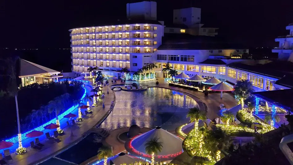 Okinawa Kariyushi Beach Resort Ocean Spa