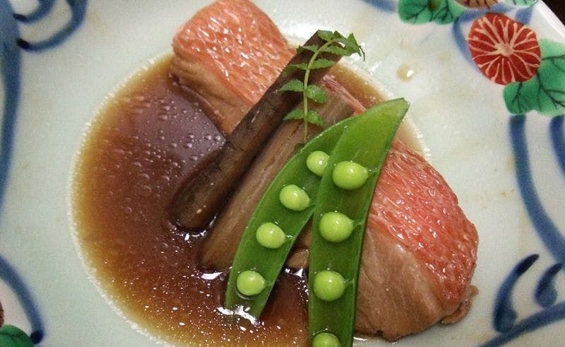 伊豆大島を正面に臨む宿　熱川館