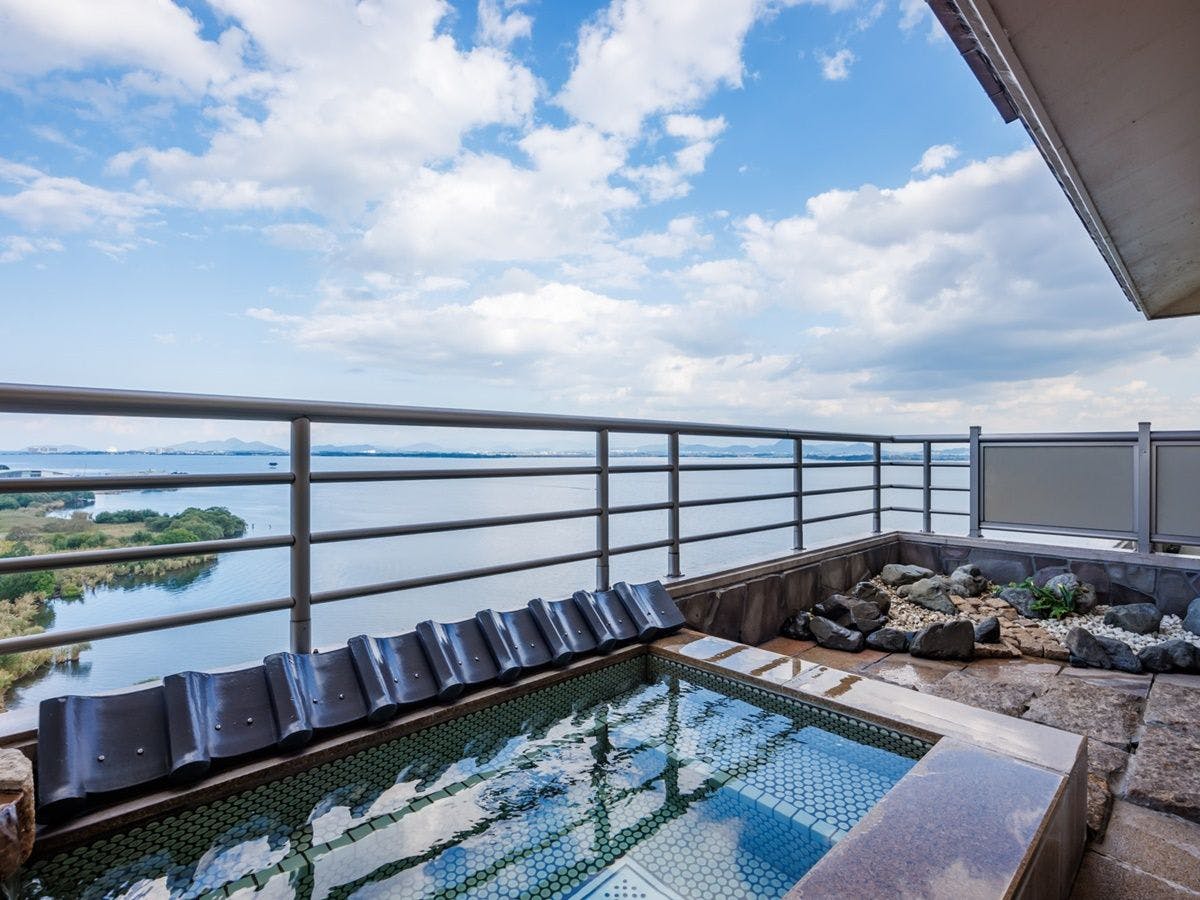京近江特別室・露天風呂 (一例)