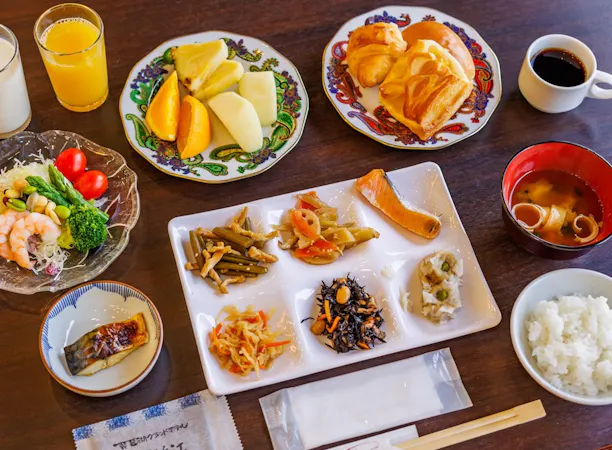 朝食バイキング取分けイメージ