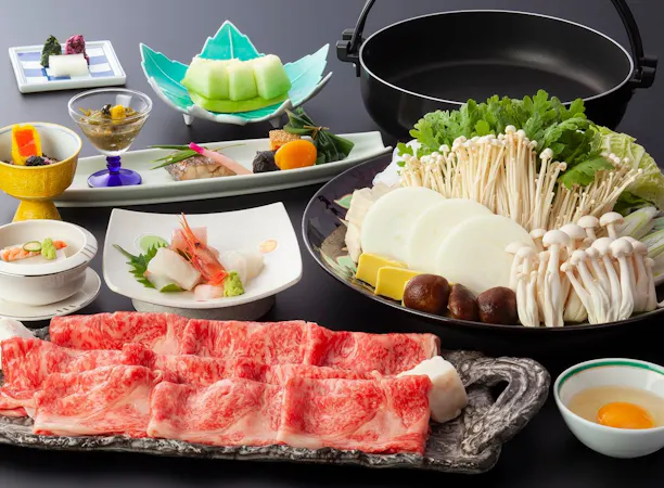 *牛すき焼き