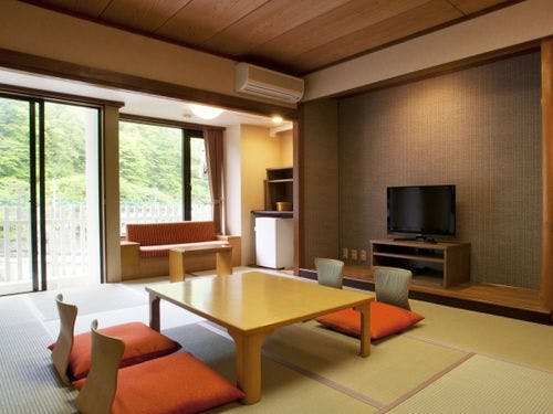 遊楽館　和室