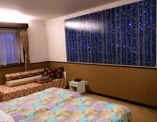 星降る山のゲストハウス　星の雫フォース