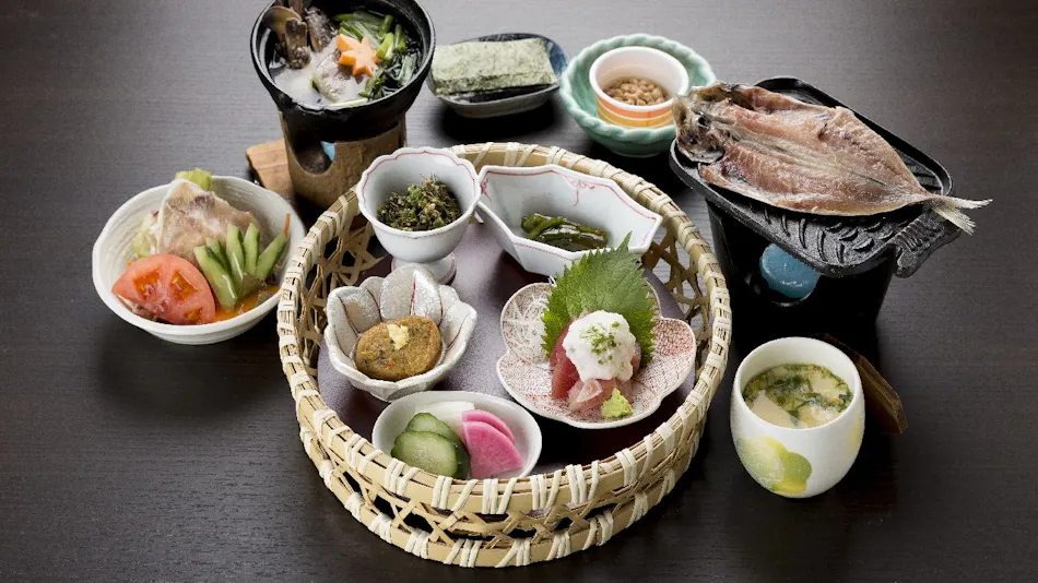 Nishi-Izu Koshihari Onsen Akaneiro no Umi Arujisu