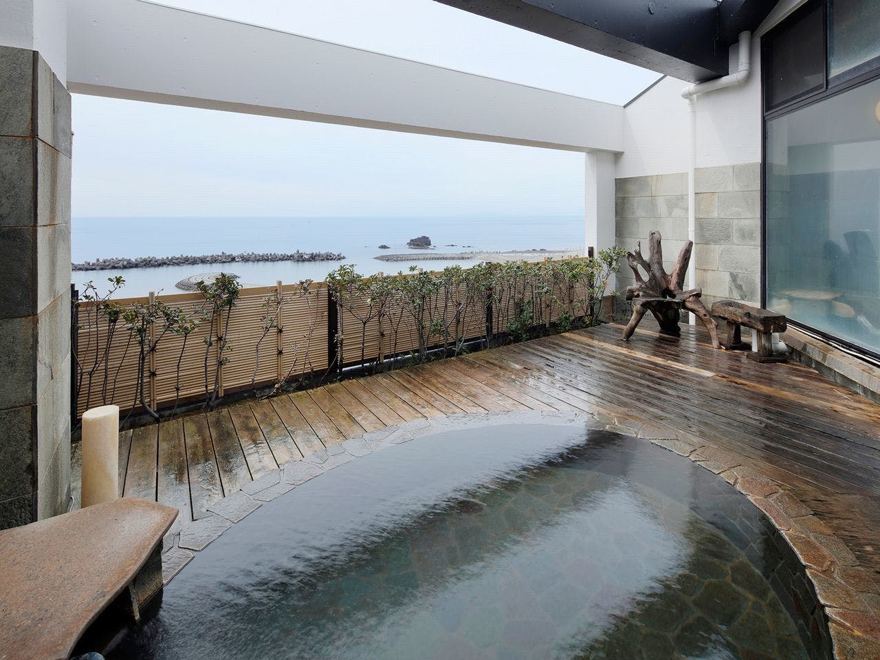 西伊豆小土肥温泉　茜色の海　あるじ栖