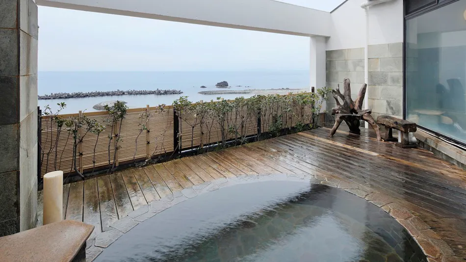 Nishi-Izu Koshihari Onsen Akaneiro no Umi Arujisu
