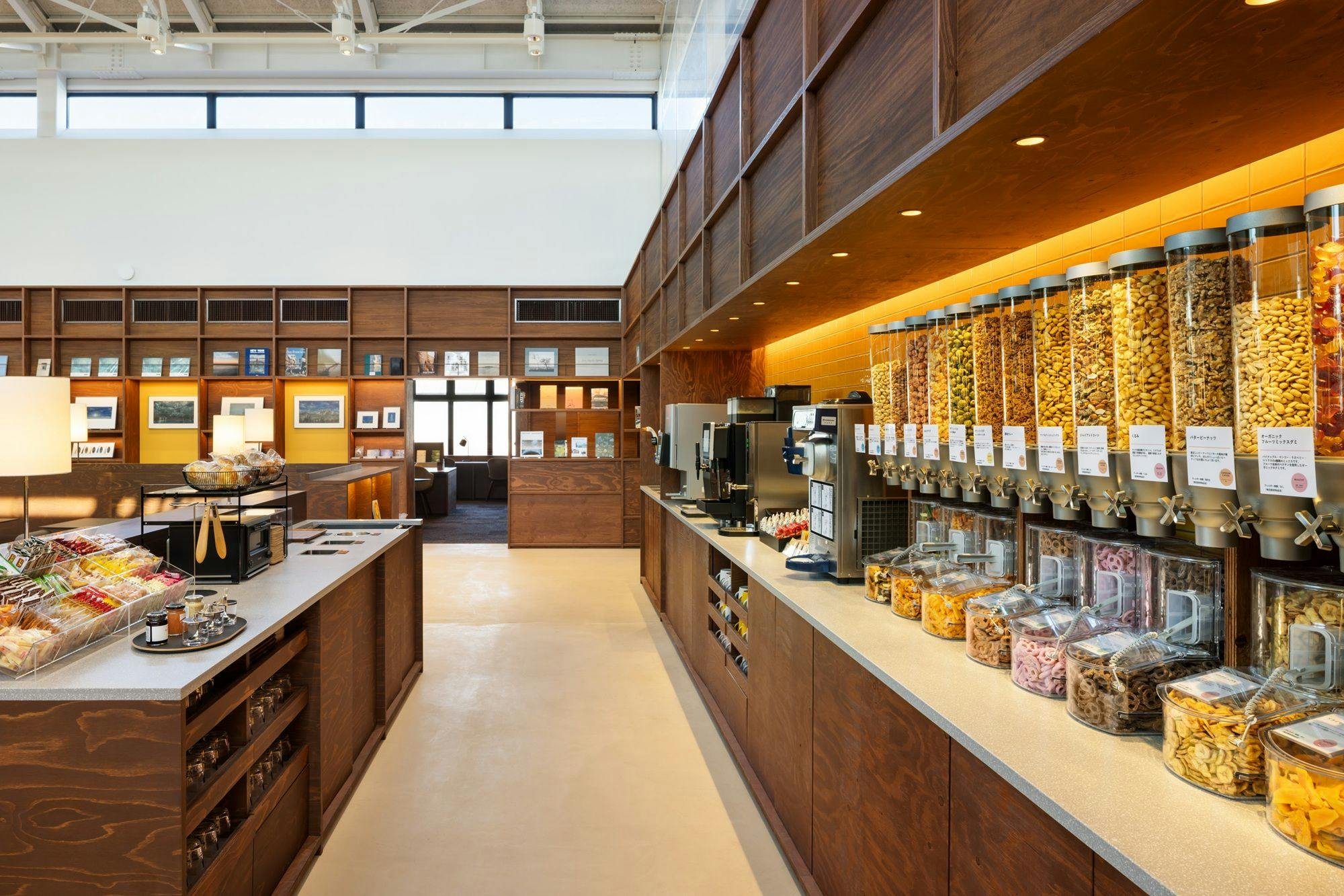“Share Lounge” di dalam Karuizawa T-SITE