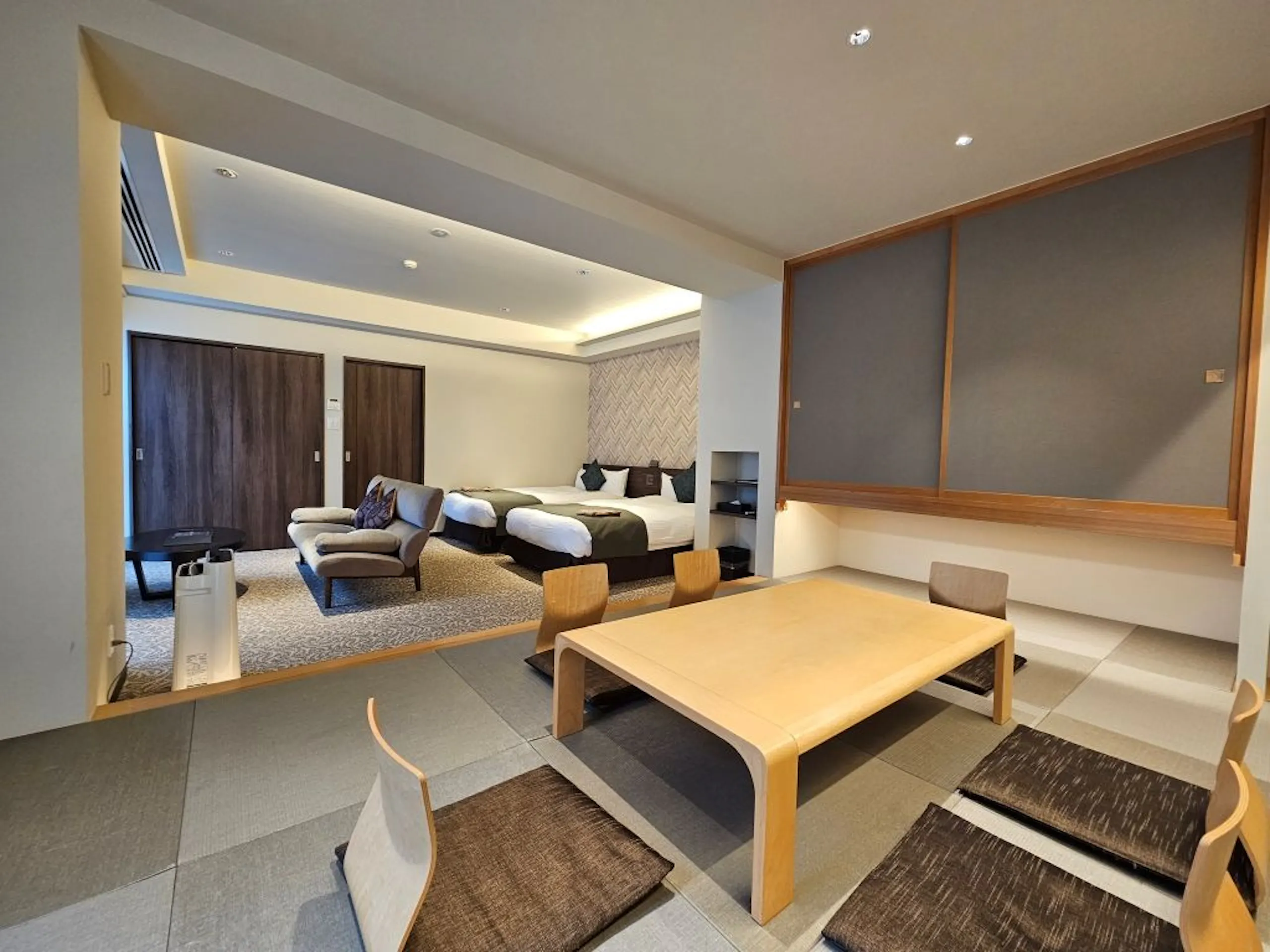 部屋１