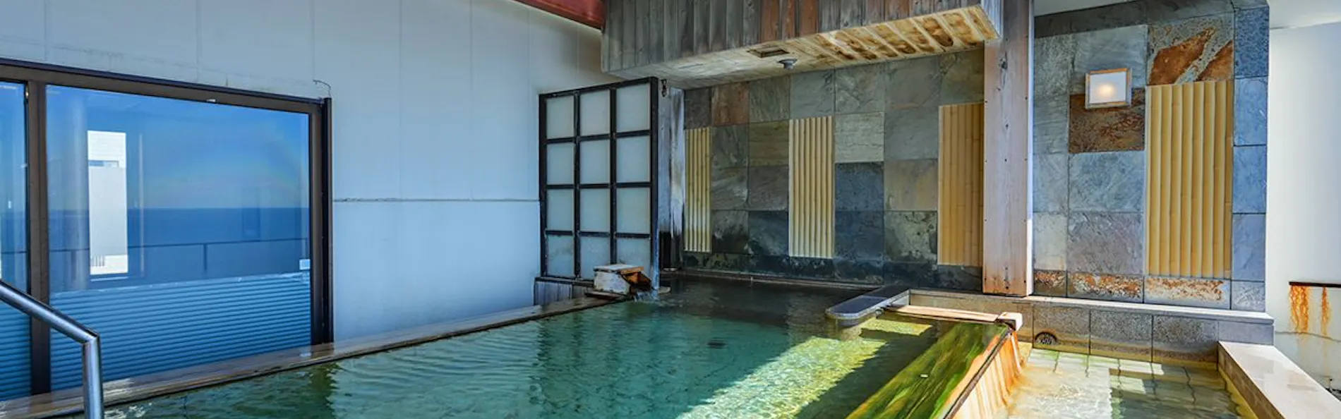 絶景温泉と魚介満腹の宿 稲取東海ホテル湯苑