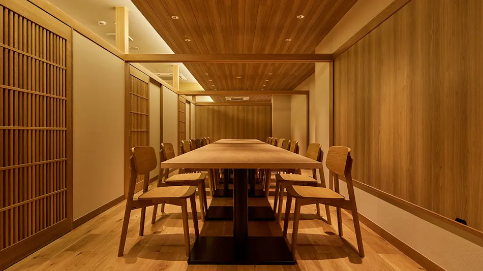 Inatori Tokai Hotel Yuen: A Scenic Hot Spring and Seafood Feast Inn