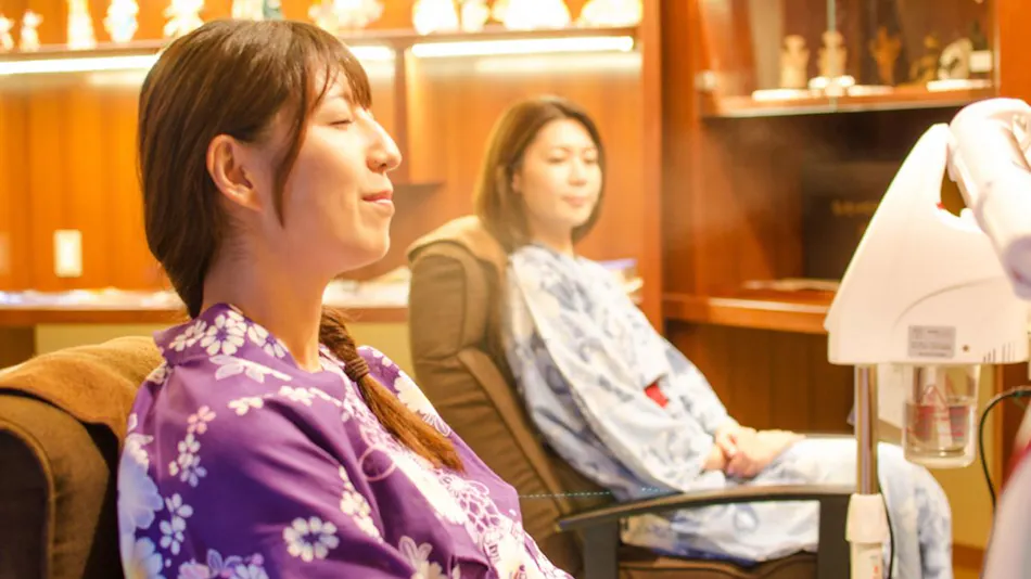 Inatori Tokai Hotel Yuen: A Scenic Hot Spring and Seafood Feast Inn