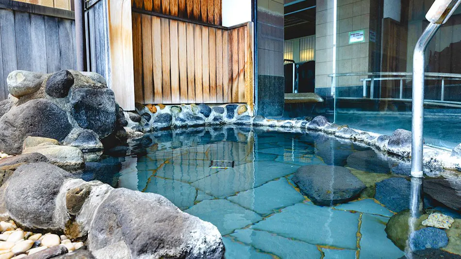 Inatori Tokai Hotel Yuen: A Scenic Hot Spring and Seafood Feast Inn