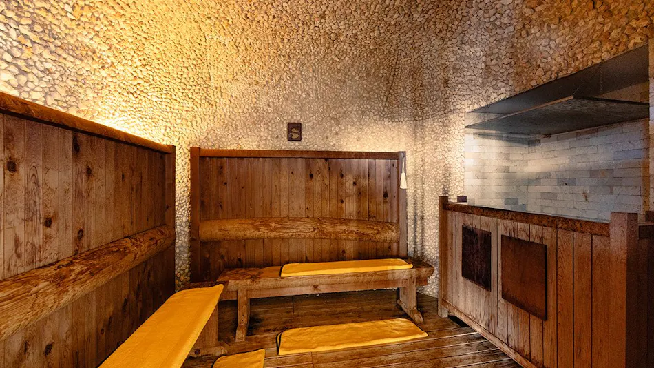 Inatori Tokai Hotel Yuen: A Scenic Hot Spring and Seafood Feast Inn