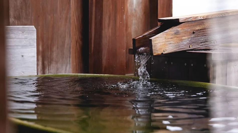 Inatori Tokai Hotel Yuen: A Scenic Hot Spring and Seafood Feast Inn