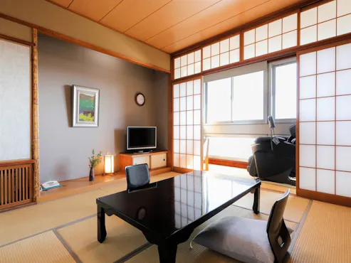 Kamar gaya Jepang 8 tatami