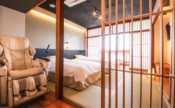 【Kamar Twin Standar dan Modern】