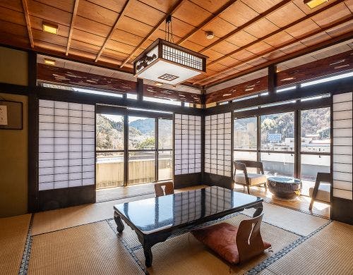 ペット受入不可　天然檜風呂付和室14畳