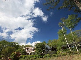 露天風呂のオーベルジュ つつじとかえで