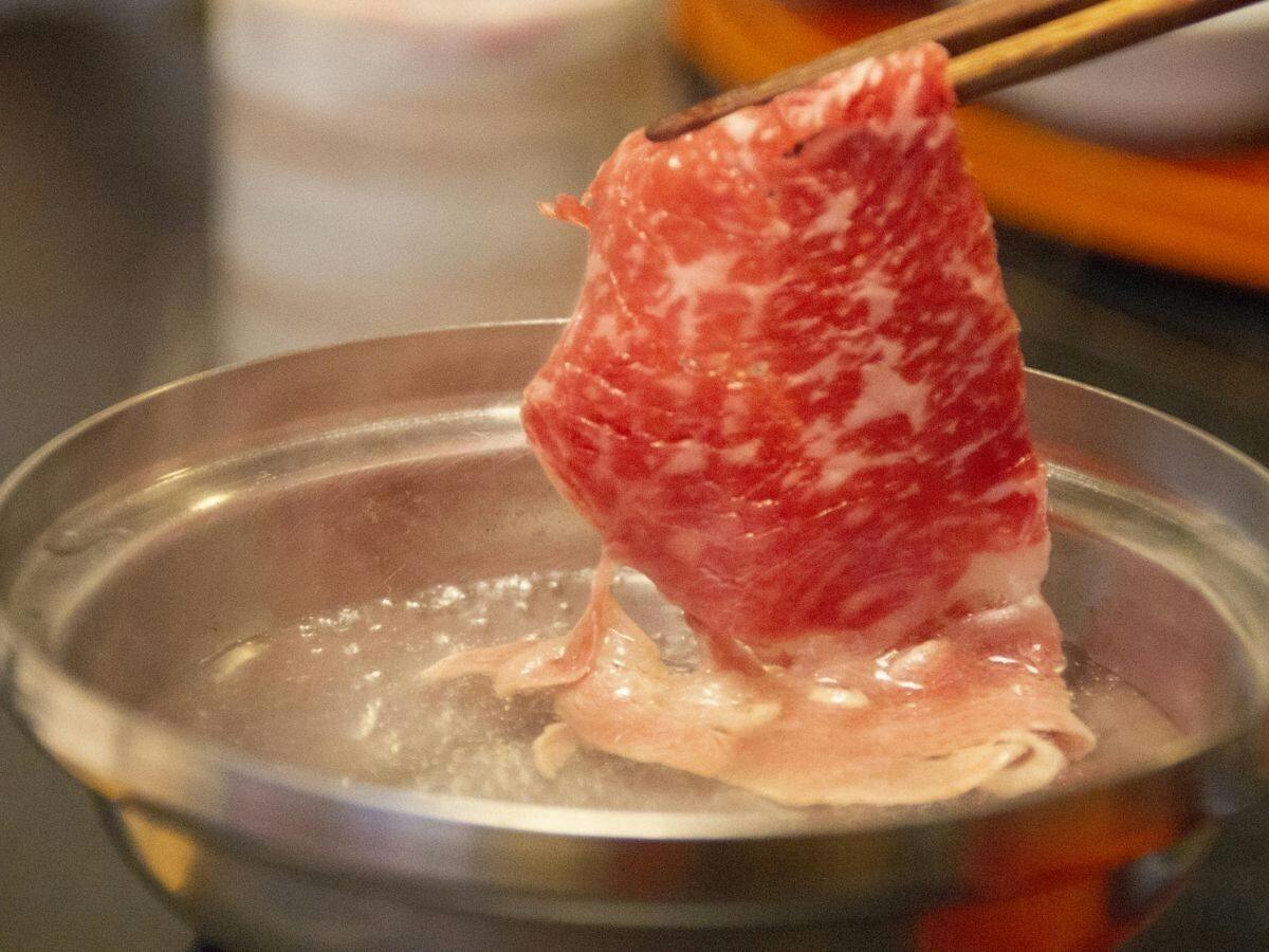 【山形牛しゃぶしゃぶ】きめ細やかな霜降りと旨みをさっぱりと味わう＜本館賀登屋・貸切風呂無料＞／2食付