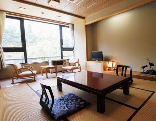 和室8畳メイン客室