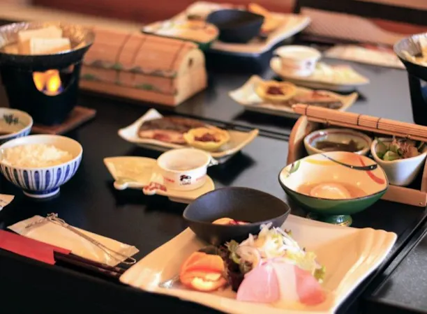湯豆腐など、朝食一例