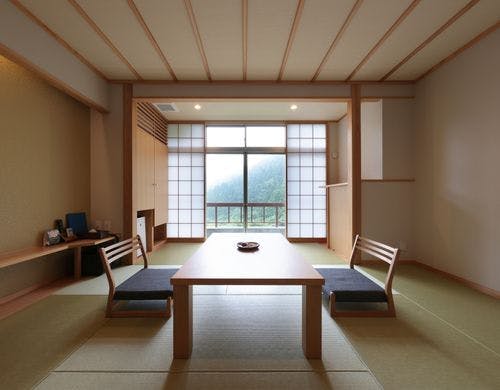 【本館4階モダン和室】