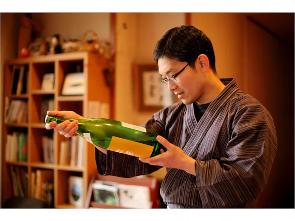 【とことん日本酒10種飲比べ】うまい地酒を料理と共に!(2食付)