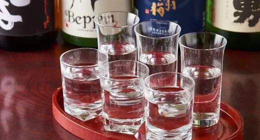【日本酒6種飲比べ+お酒が飲みたくなる酒肴料理】