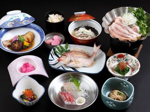 お料理控えめの夕食イメージ(冬)