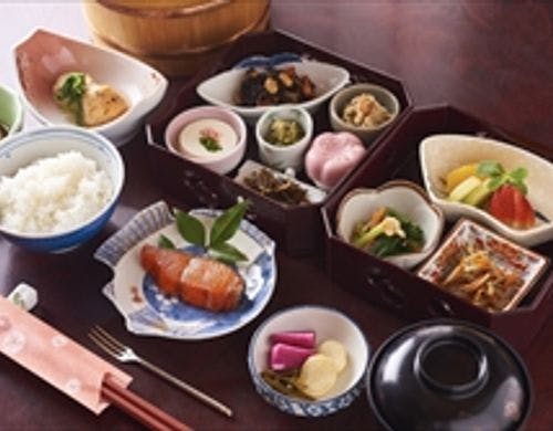 お惣菜たっぷり