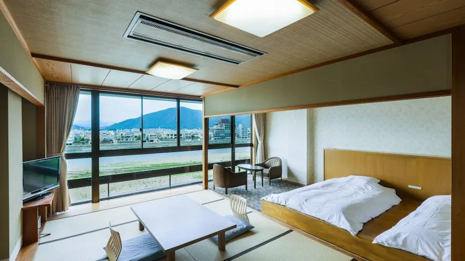 Nagaragawa Onsen Hotel Park