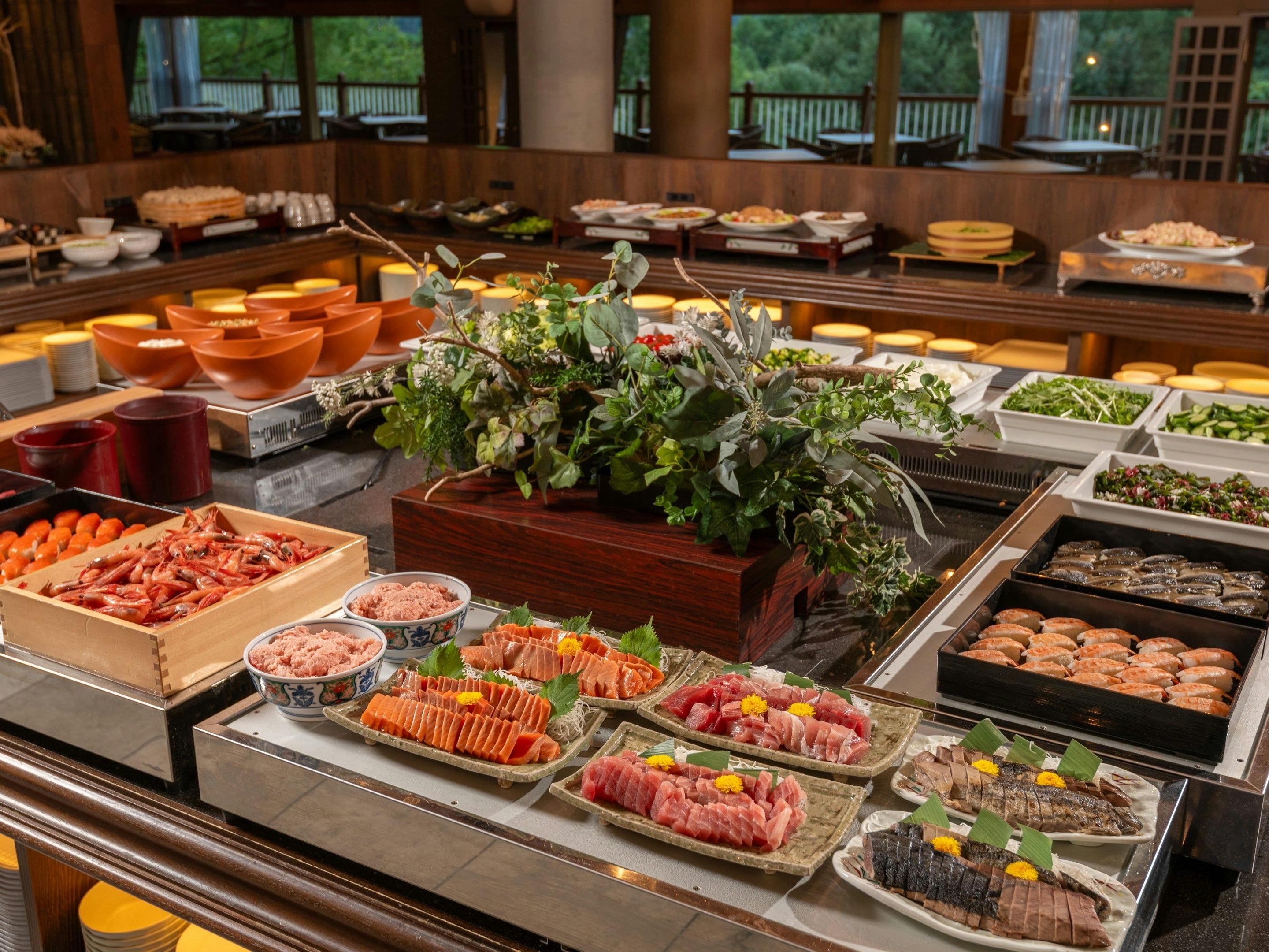 【夕食】ビュッフェイメージ